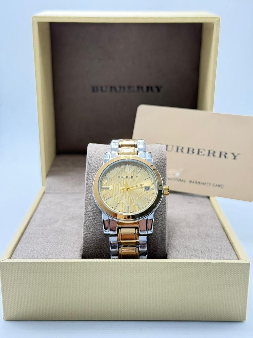 BURBBERRY ladies - الصورة 2