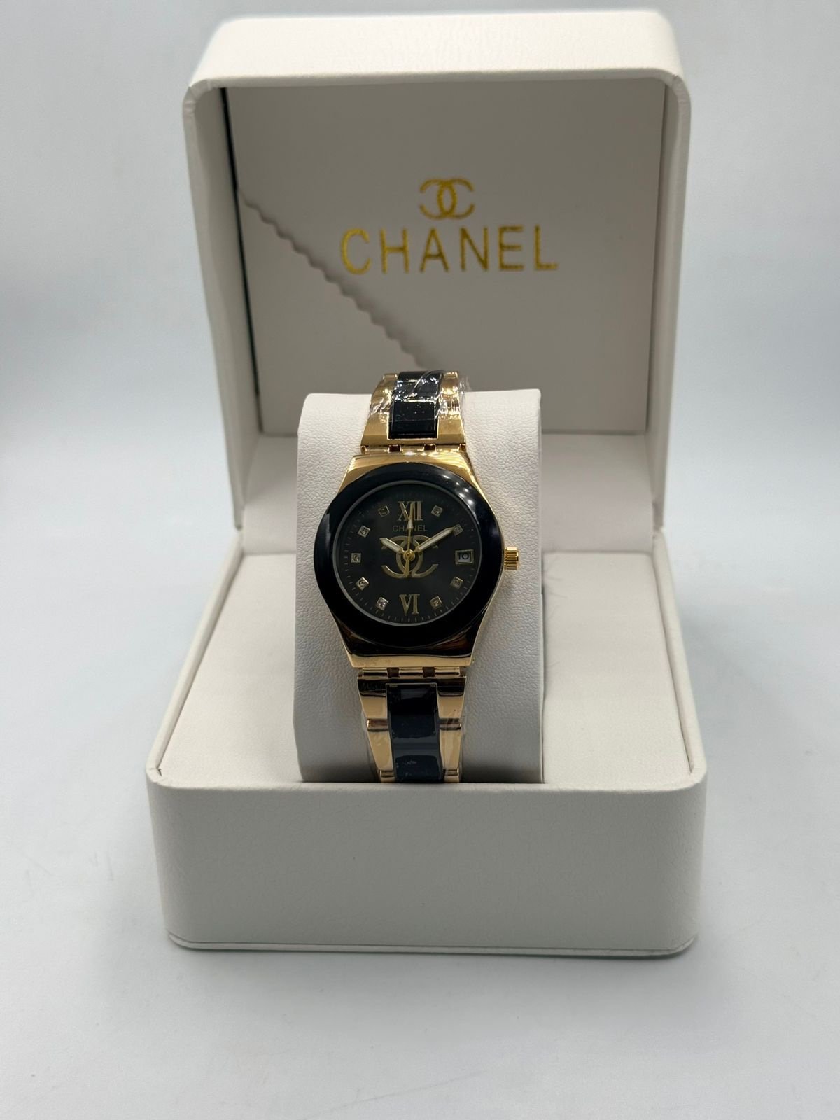 CHANEL ladies - الصورة 4