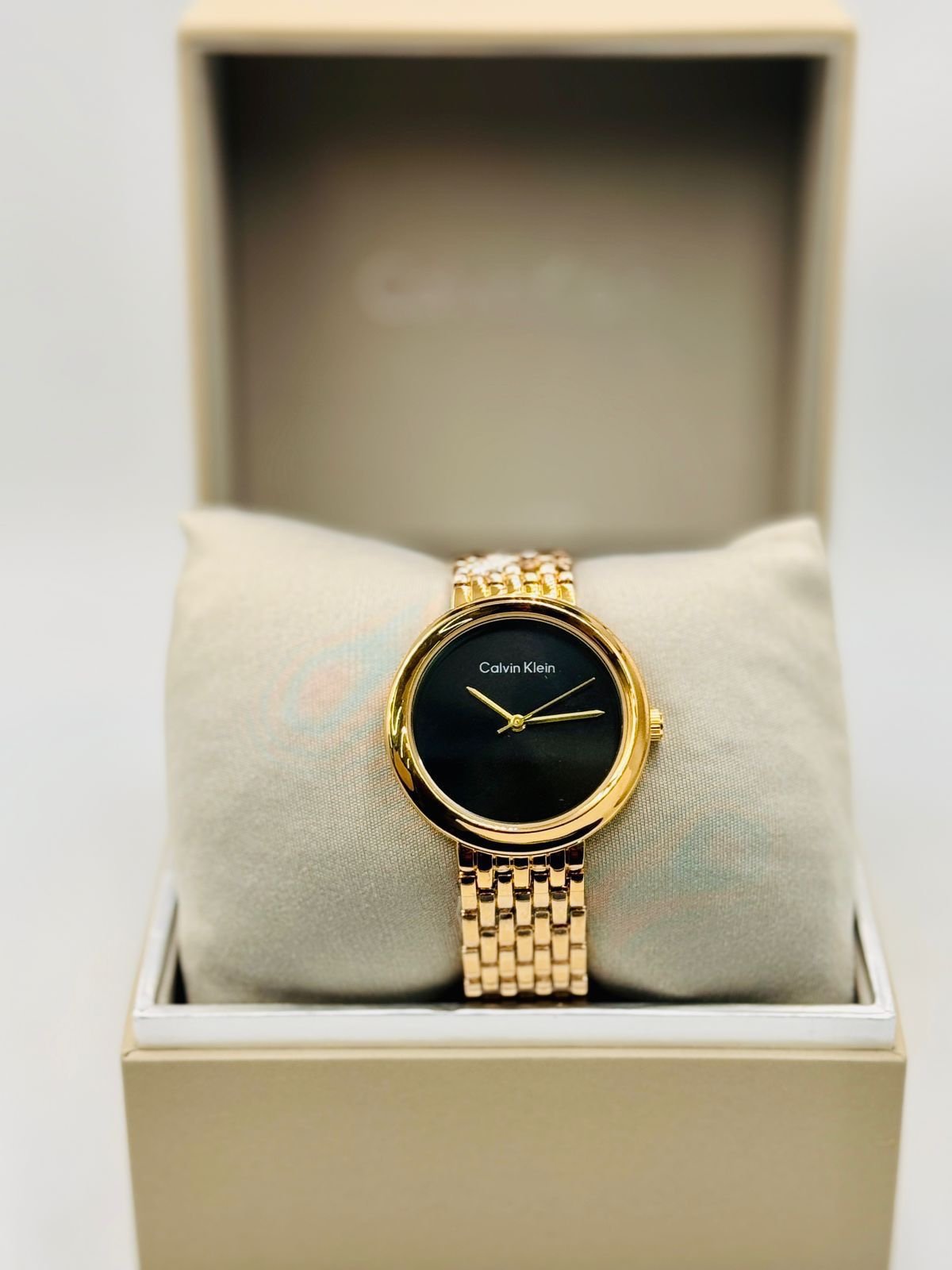 Calvin Klein ladies - الصورة 4