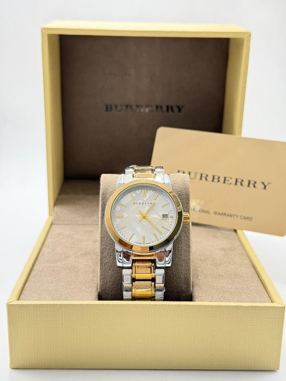 BURBBERRY ladies - الصورة 3